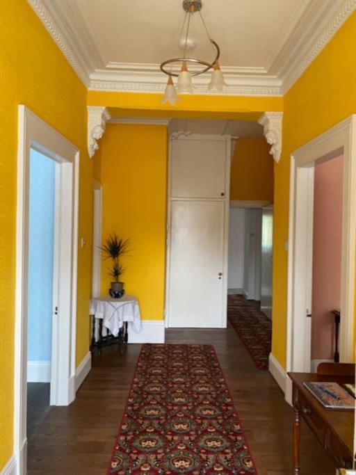 St John'S Flat Spacious Accomodation Dalry  Ngoại thất bức ảnh