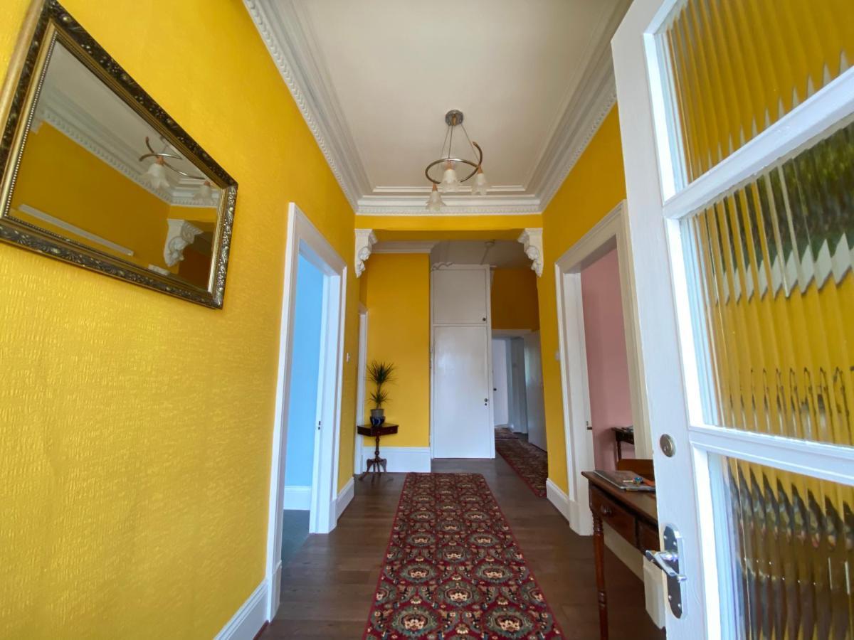 St John'S Flat Spacious Accomodation Dalry  Ngoại thất bức ảnh
