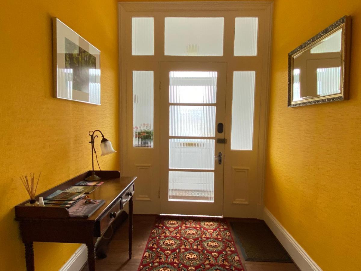 St John'S Flat Spacious Accomodation Dalry  Ngoại thất bức ảnh